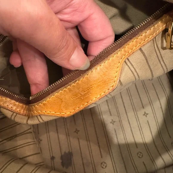 Louis Vuitton Large Delightful PM Brown Monogram Hobo Bag - Picture 11 of 14